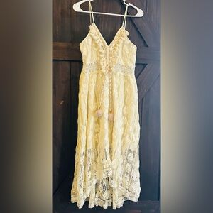 Charming Bohemian Yellow Lace Dress